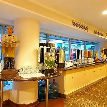 Jura Mavi Suermeli Hotel
